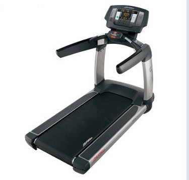 Life-fitness-Platinum-Club-Series-Treadmill-1