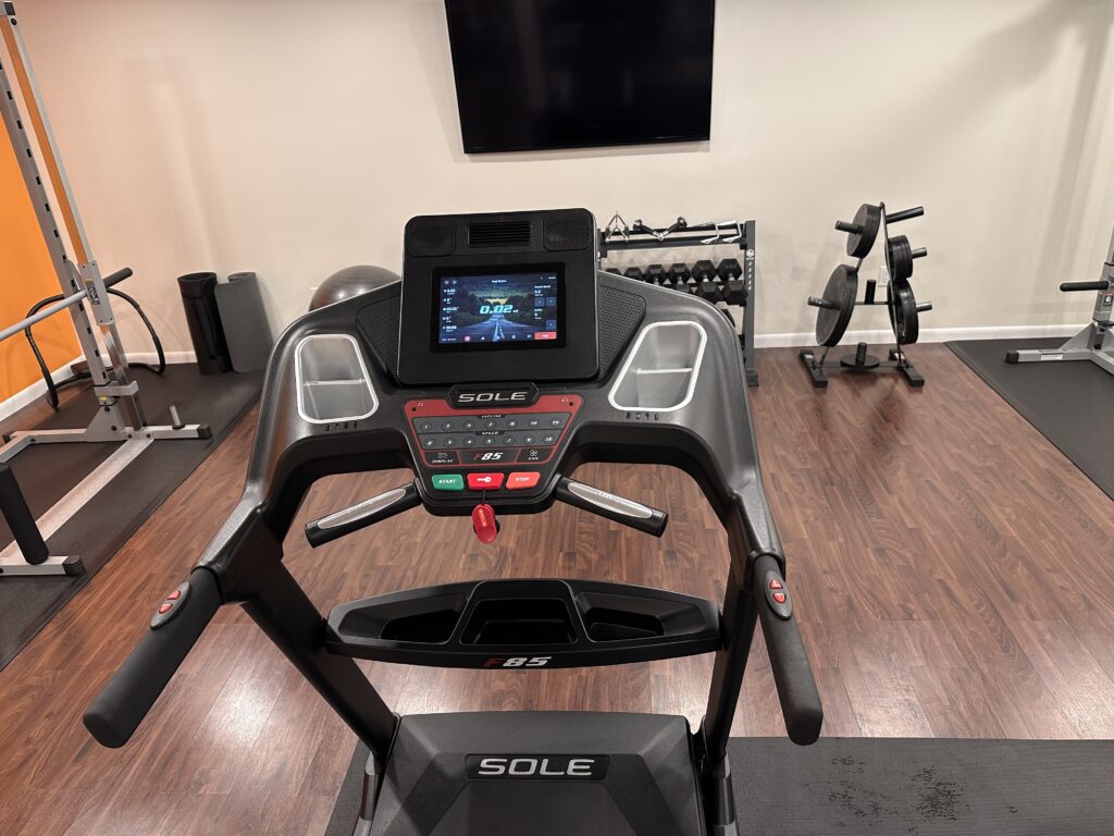 Sole F85 treadmill touch screen display